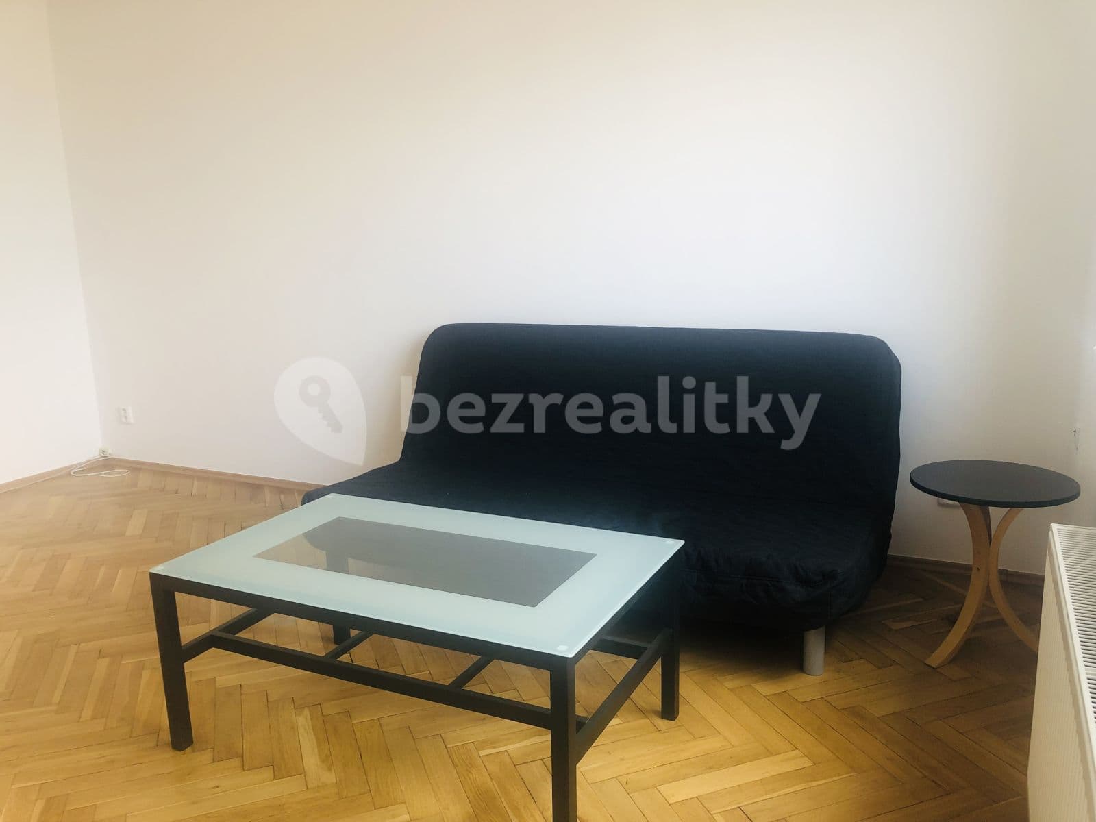 Pronájem bytu 1+1 40 m², Na Hrádku, Pardubice, Pardubický kraj Pronájem bytu 1+1 40 m², Na Hrádku, Pardubice, Pardubický kraj