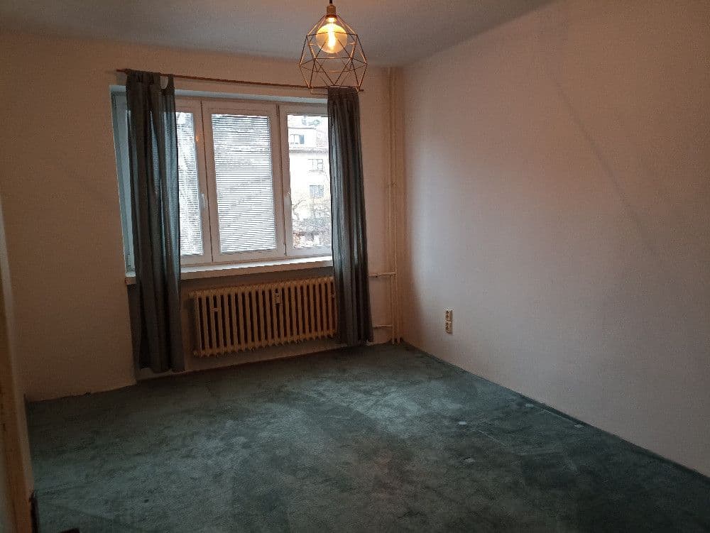 Pronájem bytu 2+1 54 m², Jeremenkova, Praha, Praha Pronájem bytu 2+1 54 m², Jeremenkova, Praha, Praha