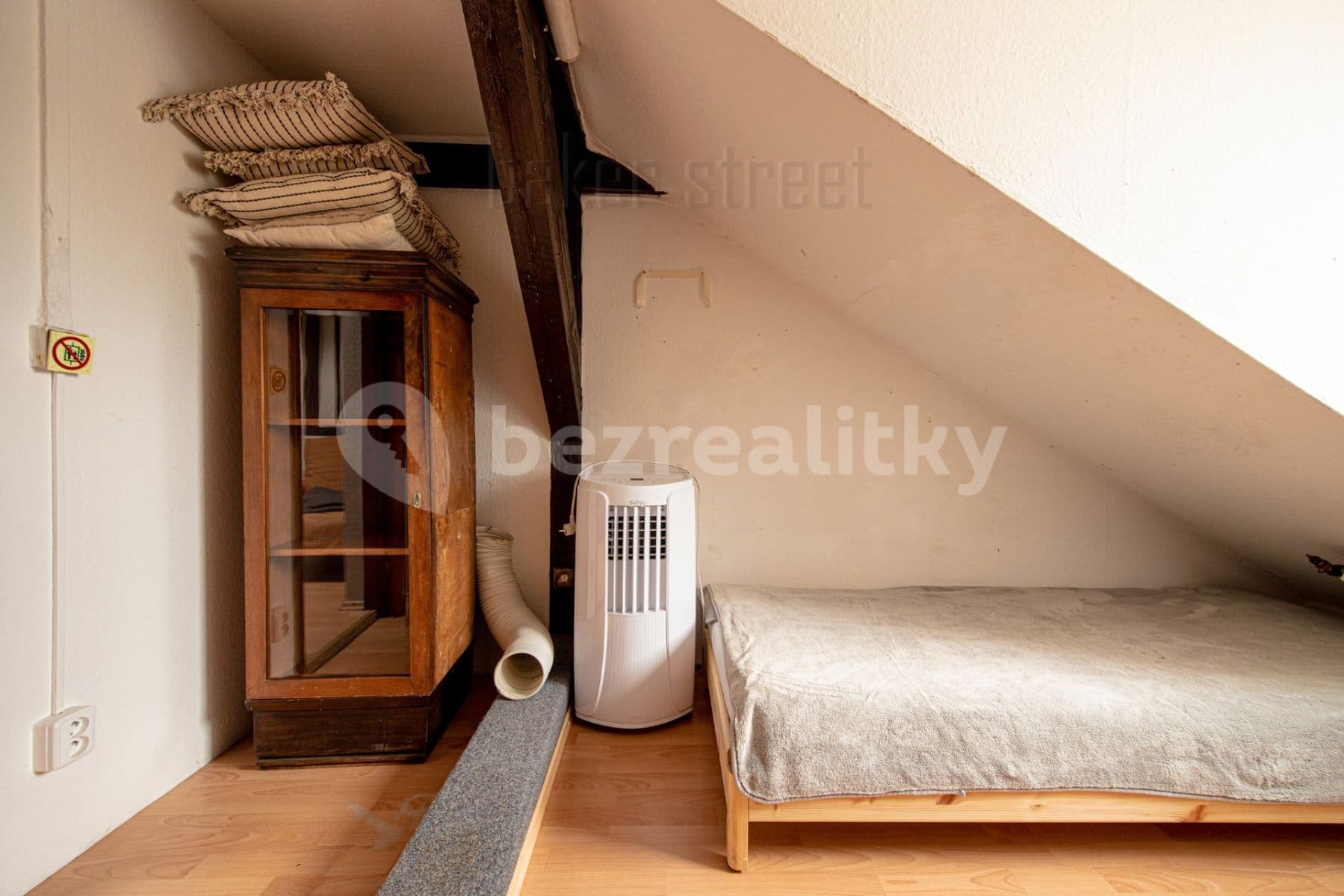 Pronájem bytu 3+kk 78 m², U Pekařky, Praha, Praha Pronájem bytu 3+kk 78 m², U Pekařky, Praha, Praha