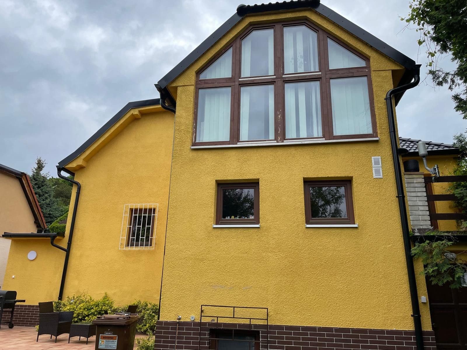 Pronájem domu 175 m², pozemek 350 m², Pod vinicí, Praha, Praha Pronájem domu 175 m², pozemek 350 m², Pod vinicí, Praha, Praha