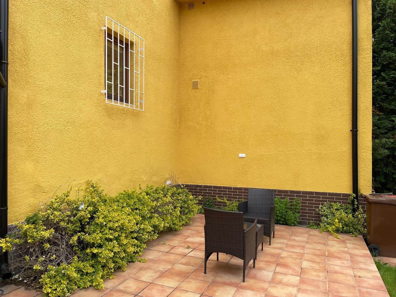 Pronájem domu 175 m², pozemek 350 m², Pod vinicí, Praha, Praha Pronájem domu 175 m², pozemek 350 m², Pod vinicí, Praha, Praha