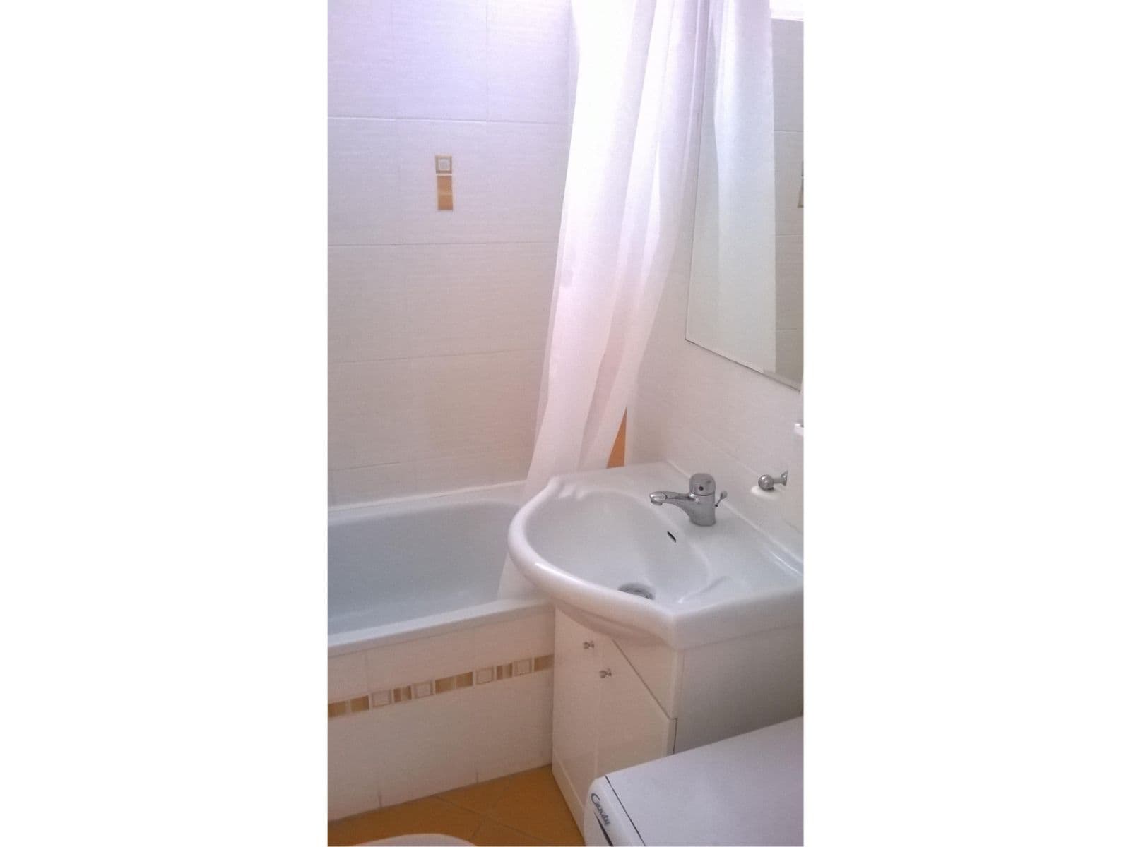 Pronájem bytu 1+1 30 m², Valentova, Praha, Praha Pronájem bytu 1+1 30 m², Valentova, Praha, Praha