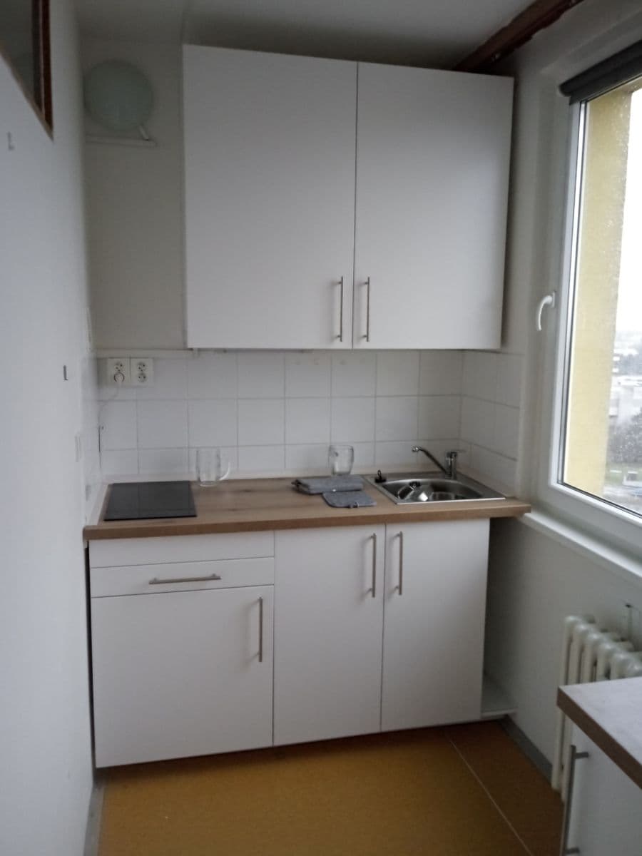 Pronájem bytu 1+1 30 m², Valentova, Praha, Praha Pronájem bytu 1+1 30 m², Valentova, Praha, Praha