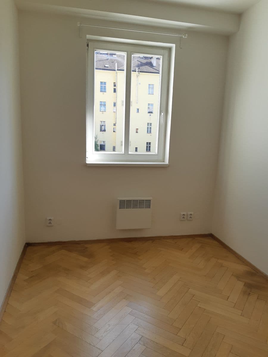 Pronájem bytu 2+kk 54 m², Štítného, Praha, Praha Pronájem bytu 2+kk 54 m², Štítného, Praha, Praha