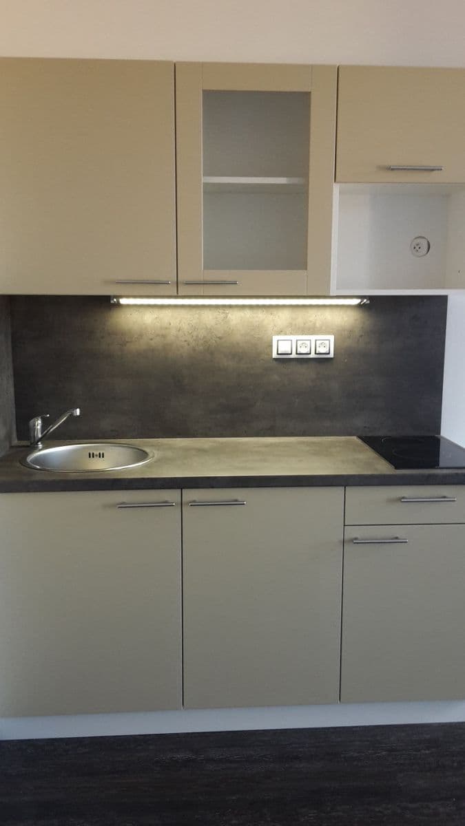 Pronájem bytu 1+kk 27 m², Štítného, Praha, Praha Pronájem bytu 1+kk 27 m², Štítného, Praha, Praha