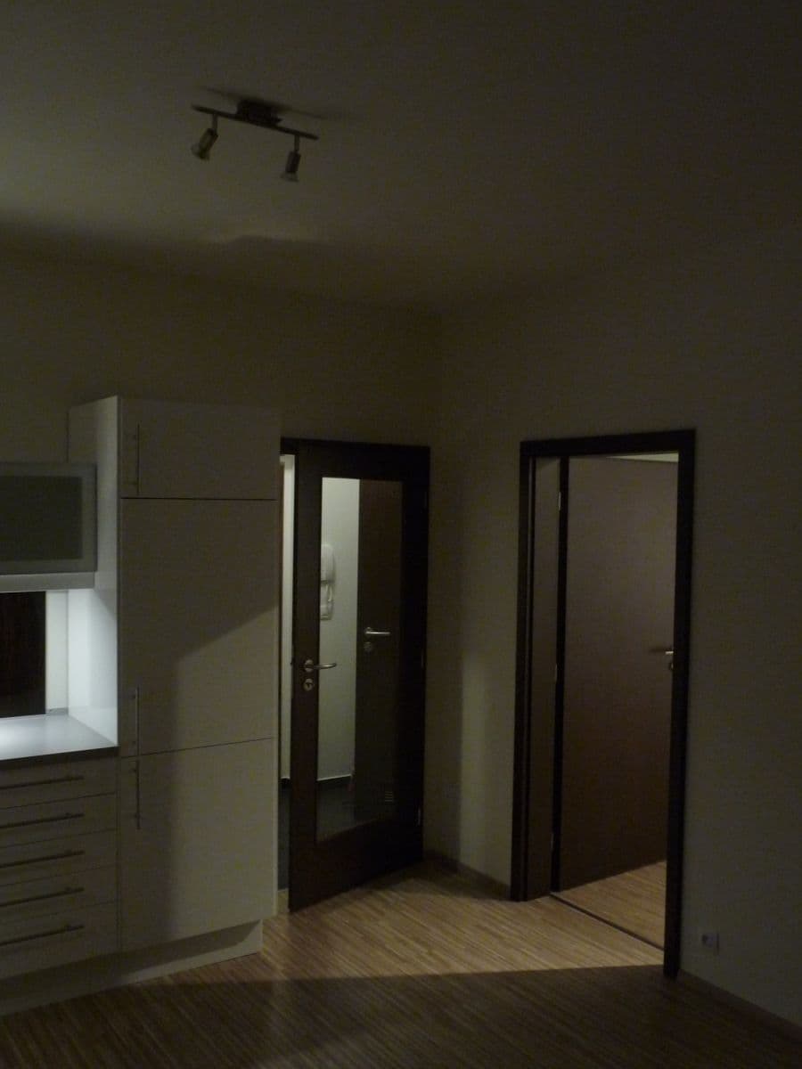 Pronájem bytu 2+kk 41 m², Bedřicha Smetany, České Budějovice, Jihočeský kraj Pronájem bytu 2+kk 41 m², Bedřicha Smetany, České Budějovice, Jihočeský kraj