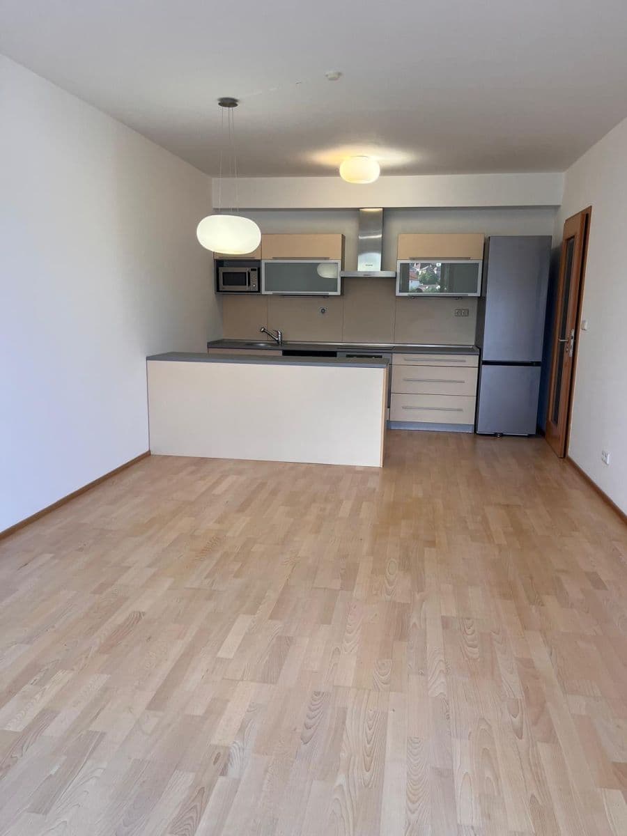 Pronájem bytu 2+kk 58 m², Naardenská, Praha, Praha Pronájem bytu 2+kk 58 m², Naardenská, Praha, Praha