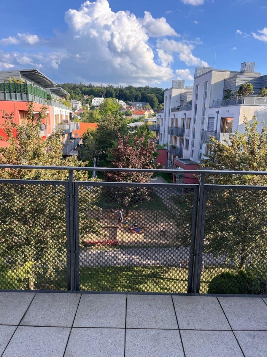 Pronájem bytu 2+kk 58 m², Naardenská, Praha, Praha Pronájem bytu 2+kk 58 m², Naardenská, Praha, Praha