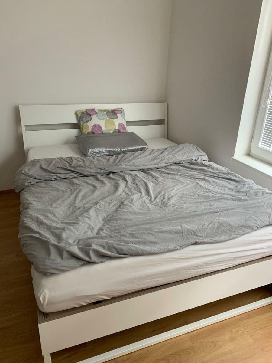 Pronájem bytu 1+kk 34 m², Sazovická, Praha, Praha Pronájem bytu 1+kk 34 m², Sazovická, Praha, Praha