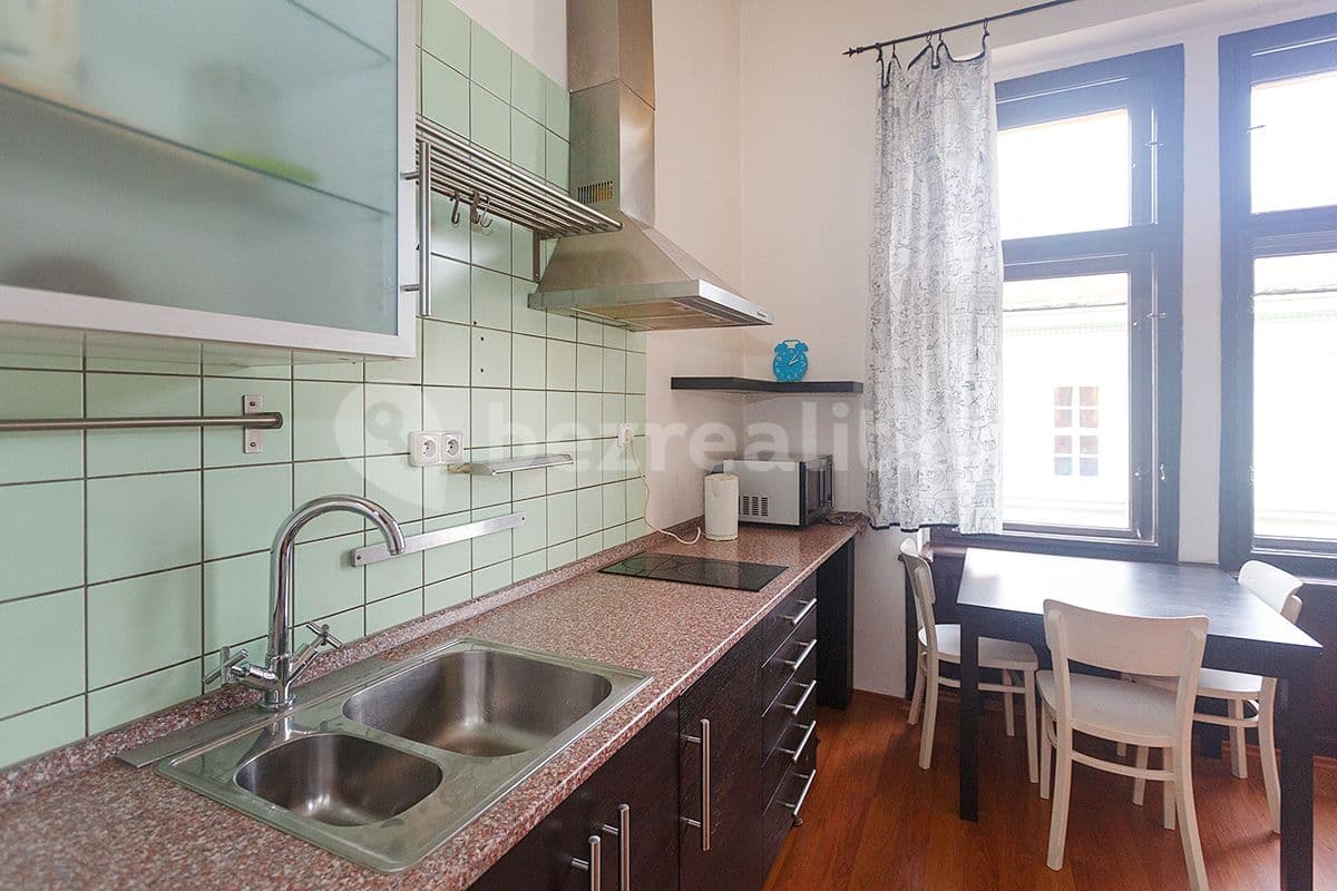 Pronájem bytu Garsoniéra 24 m², Pernerova, Praha, Praha Pronájem bytu Garsoniéra 24 m², Pernerova, Praha, Praha