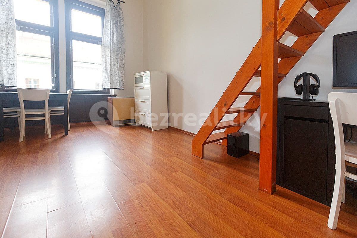 Pronájem bytu Garsoniéra 24 m², Pernerova, Praha, Praha Pronájem bytu Garsoniéra 24 m², Pernerova, Praha, Praha