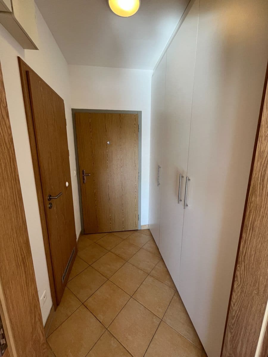 Pronájem bytu 1+kk 33 m², Švihovská, Praha, Praha Pronájem bytu 1+kk 33 m², Švihovská, Praha, Praha