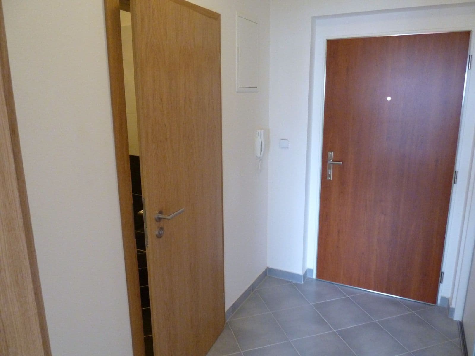 Pronájem bytu 1+kk 40 m², Miroslava Hajna, Praha, Praha Pronájem bytu 1+kk 40 m², Miroslava Hajna, Praha, Praha