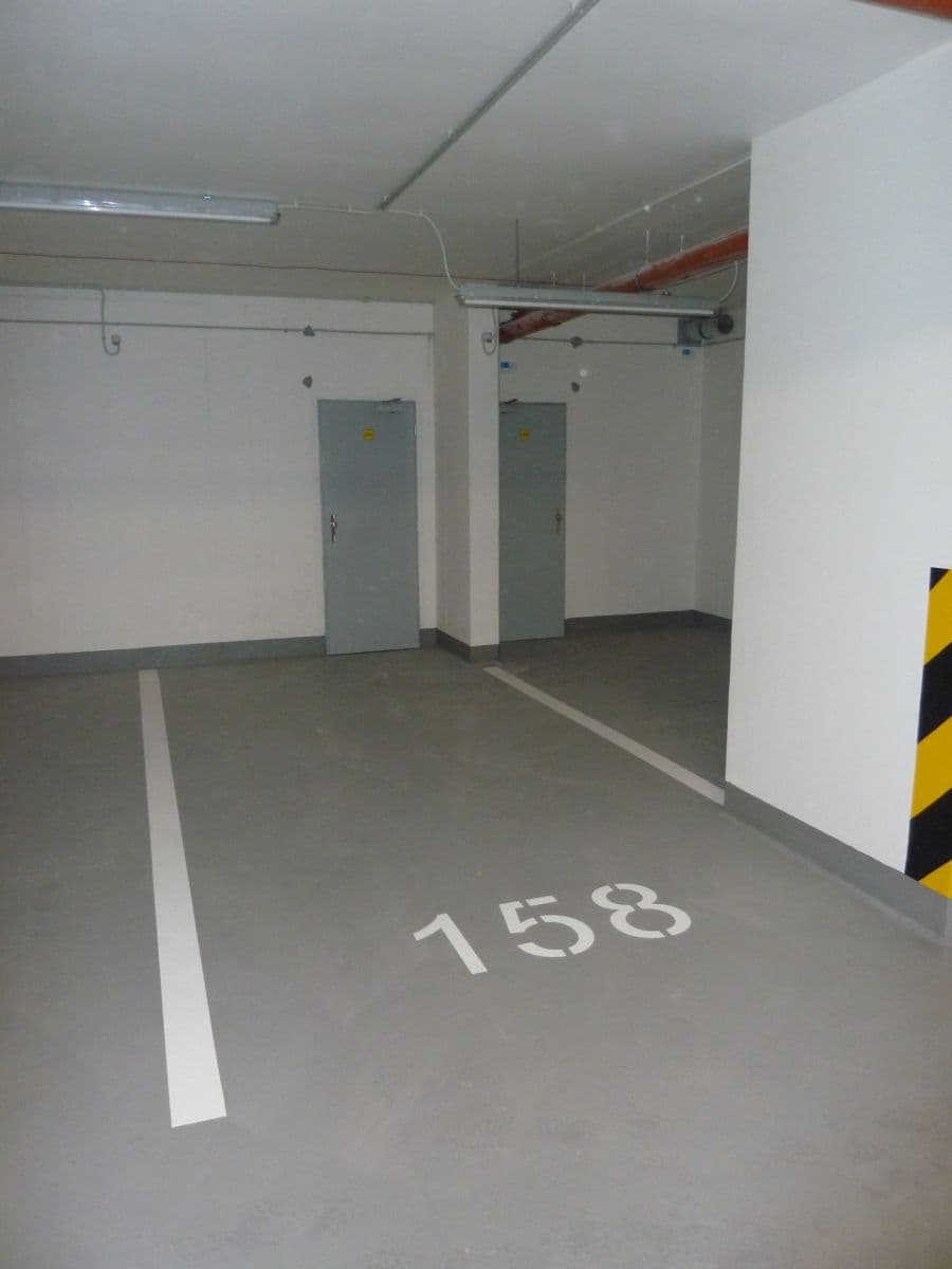 Pronájem bytu 1+kk 40 m², Miroslava Hajna, Praha, Praha Pronájem bytu 1+kk 40 m², Miroslava Hajna, Praha, Praha