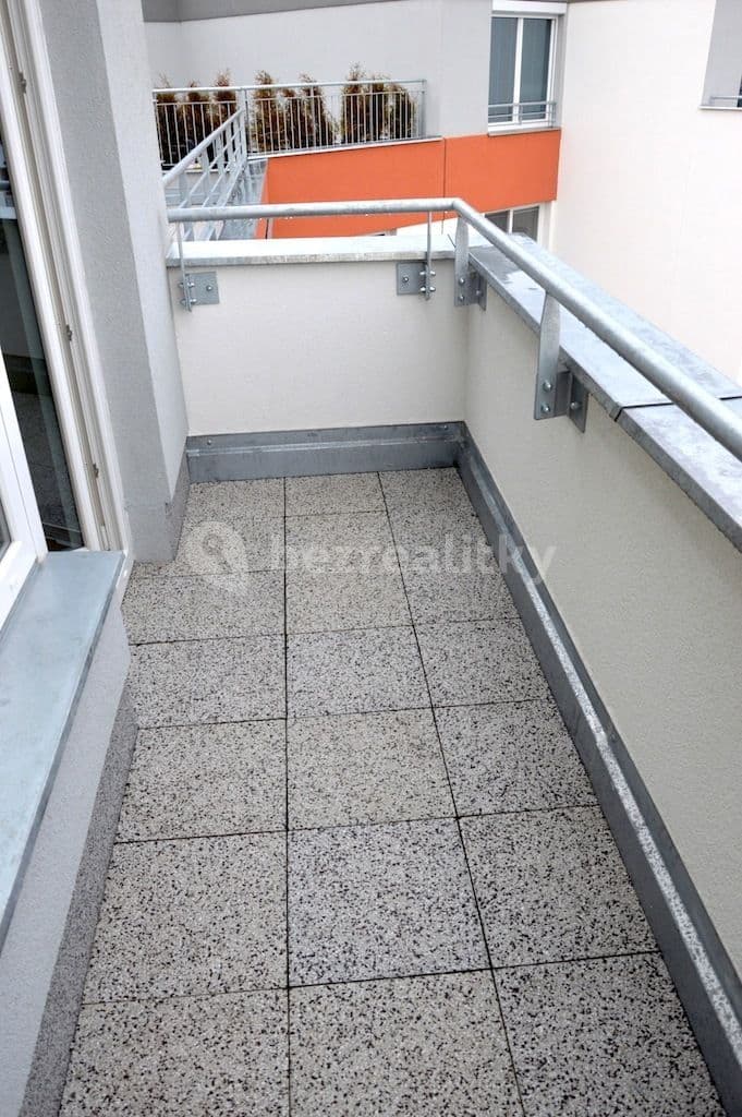 Pronájem bytu 1+kk 33 m², Sazovická, Praha, Praha Pronájem bytu 1+kk 33 m², Sazovická, Praha, Praha