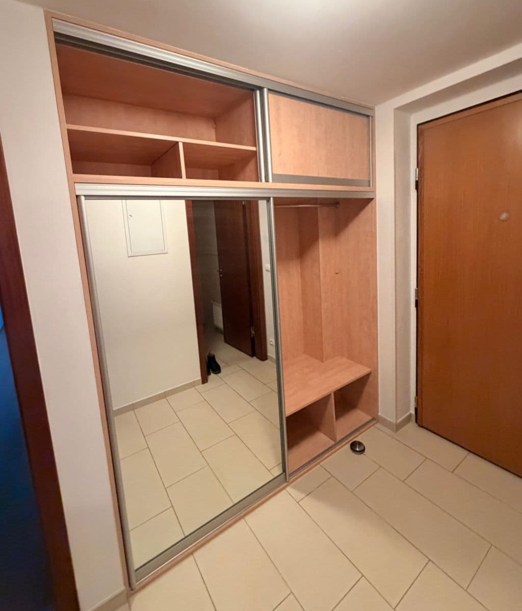 Pronájem bytu 2+kk 76 m², Linhartova, Praha, Praha Pronájem bytu 2+kk 76 m², Linhartova, Praha, Praha