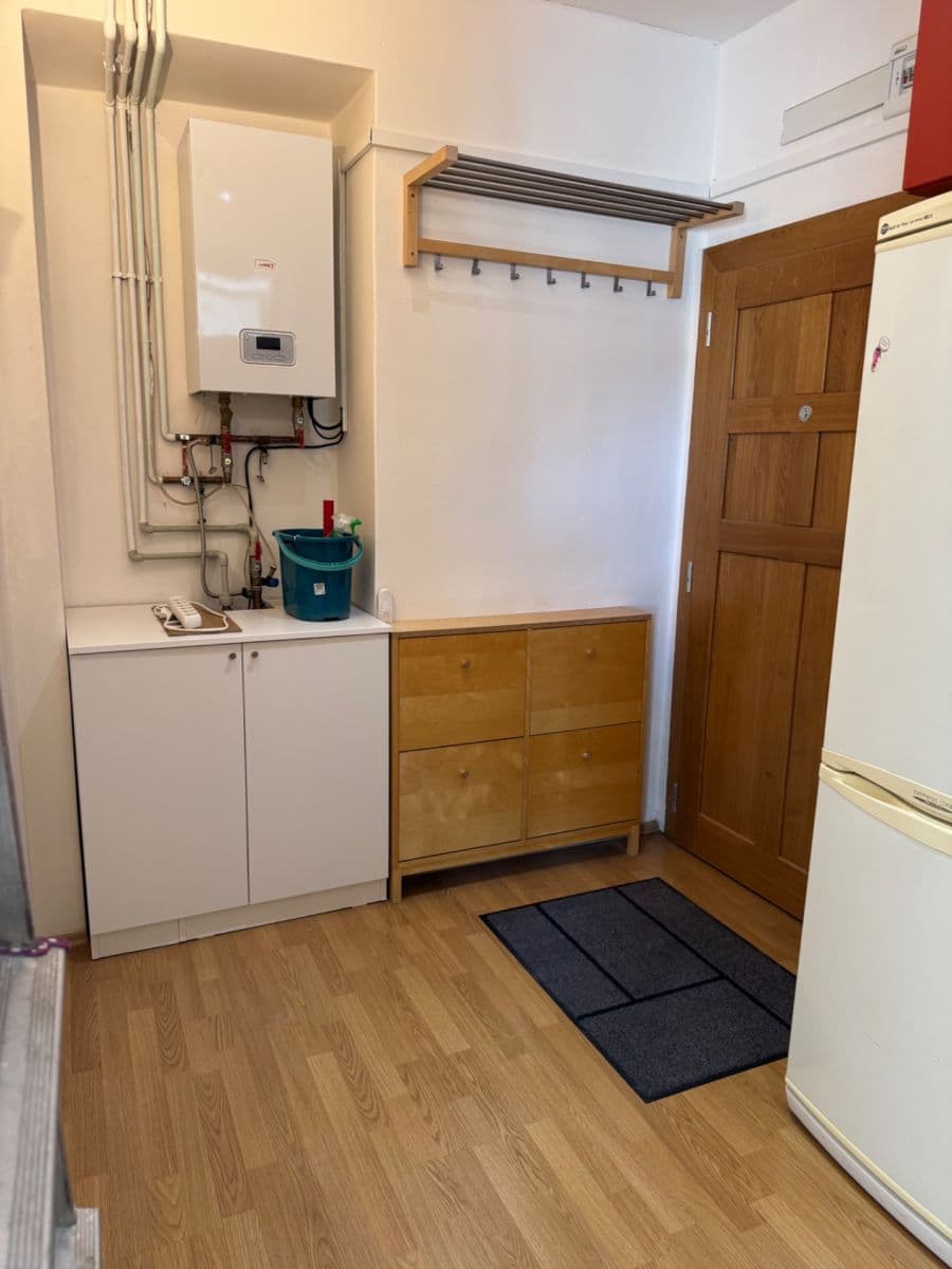 Pronájem bytu 2+1 52 m², Dělnická, Praha, Praha Pronájem bytu 2+1 52 m², Dělnická, Praha, Praha