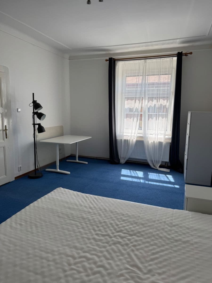 Pronájem bytu 2+1 52 m², Dělnická, Praha, Praha Pronájem bytu 2+1 52 m², Dělnická, Praha, Praha