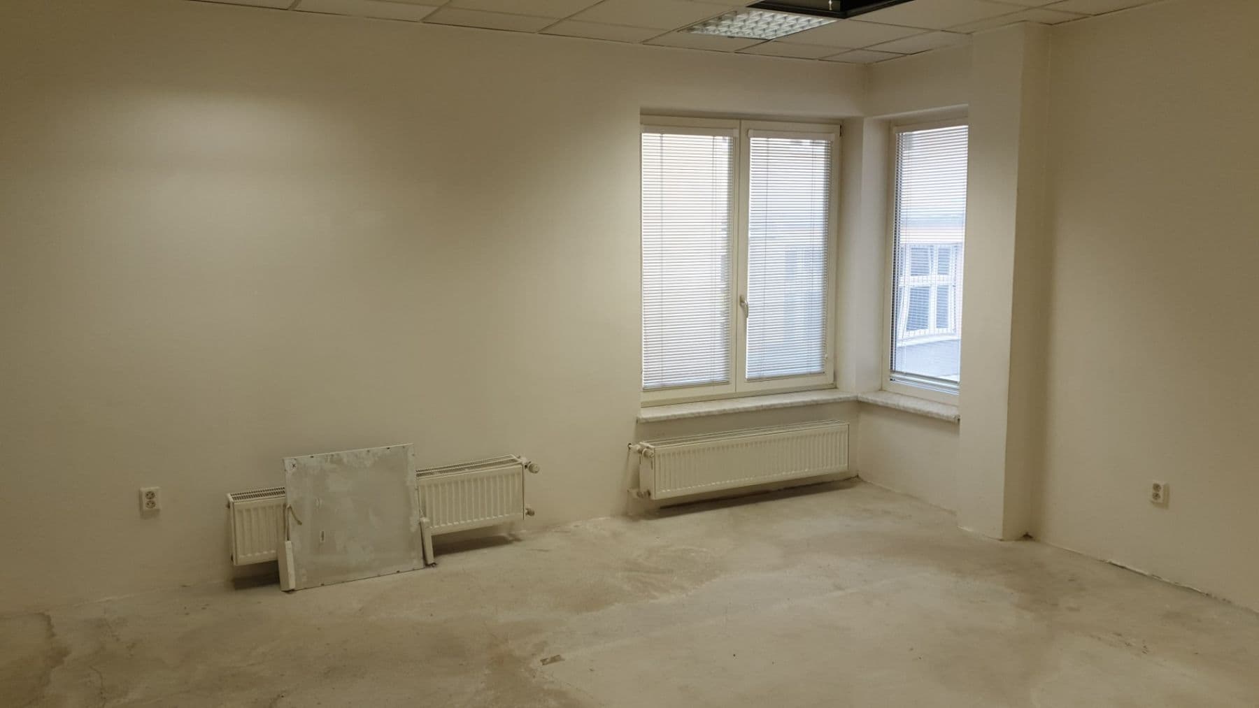 Pronájem nebytového prostoru 50 m², Kounicova, Brno, Jihomoravský kraj Pronájem nebytového prostoru 50 m², Kounicova, Brno, Jihomoravský kraj