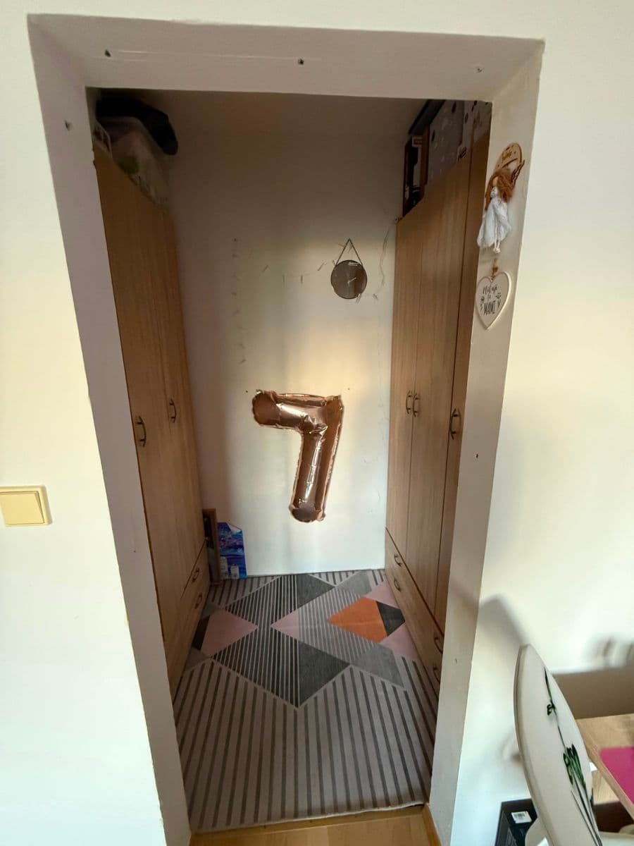 Pronájem bytu 2+kk 65 m², Jeronýmova, Liberec, Liberecký kraj Pronájem bytu 2+kk 65 m², Jeronýmova, Liberec, Liberecký kraj