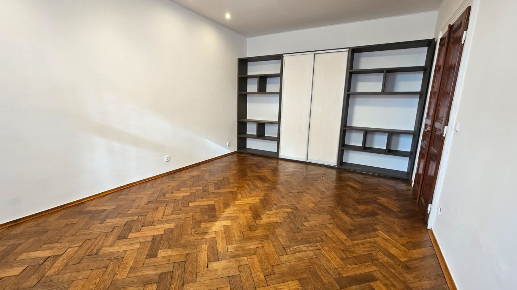 Pronájem bytu 2+1 75 m², Lidická, Praha, Praha Pronájem bytu 2+1 75 m², Lidická, Praha, Praha
