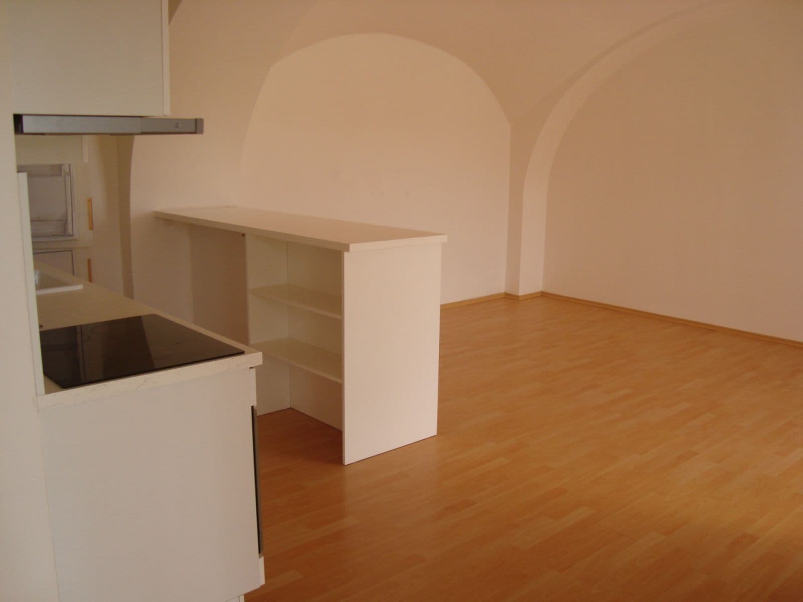 Pronájem bytu 2+kk 90 m², Pražská třída, Hradec Králové, Královéhradecký kraj Pronájem bytu 2+kk 90 m², Pražská třída, Hradec Králové, Královéhradecký kraj