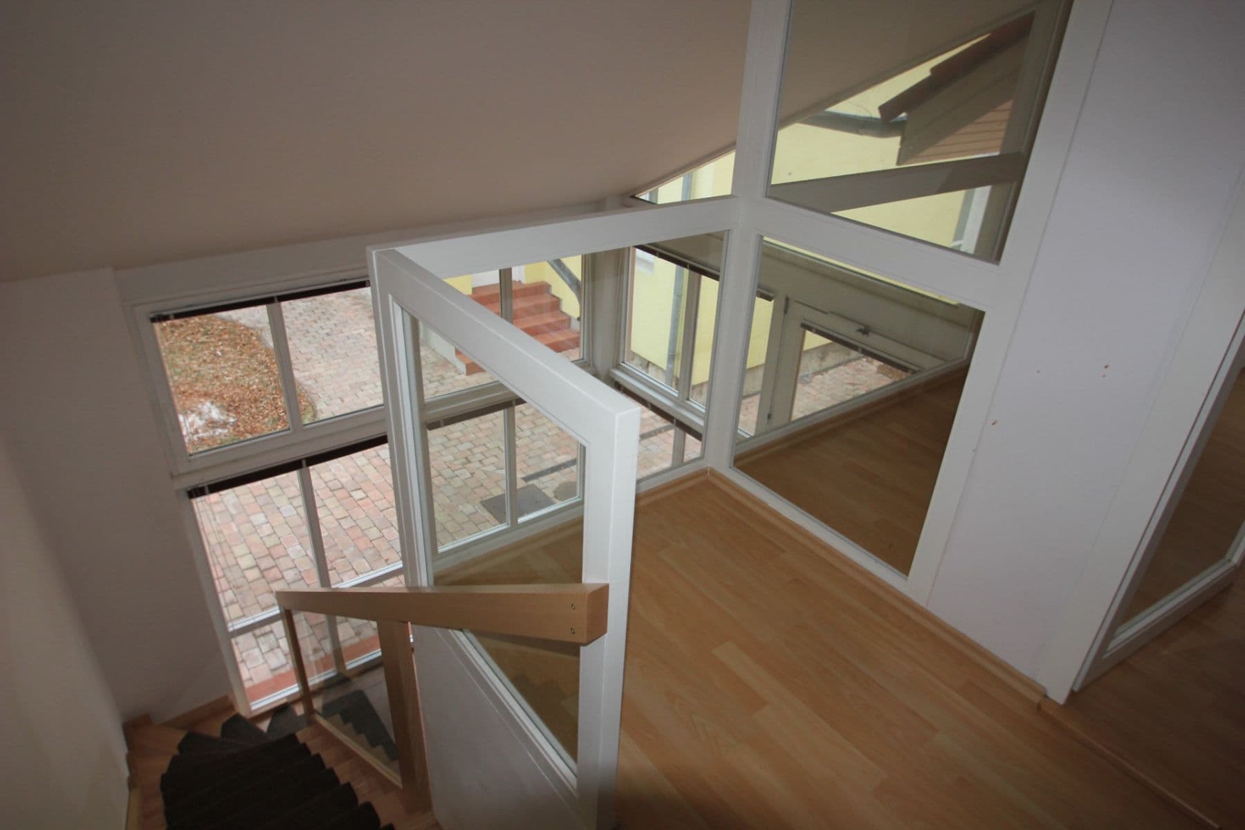 Pronájem bytu 2+kk 80 m², Pražská třída, Hradec Králové, Královéhradecký kraj Pronájem bytu 2+kk 80 m², Pražská třída, Hradec Králové, Královéhradecký kraj