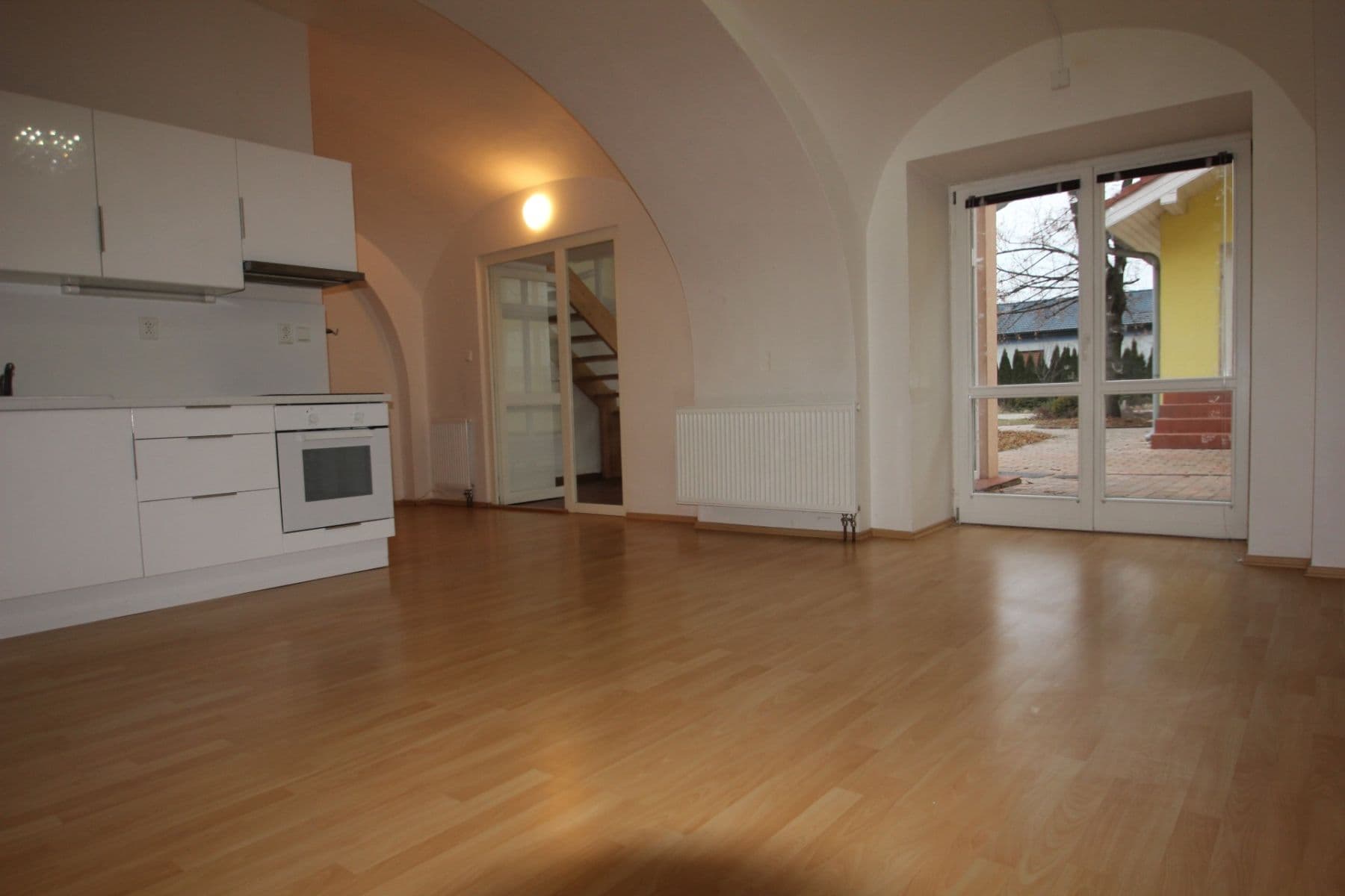 Pronájem bytu 2+kk 80 m², Pražská třída, Hradec Králové, Královéhradecký kraj Pronájem bytu 2+kk 80 m², Pražská třída, Hradec Králové, Královéhradecký kraj