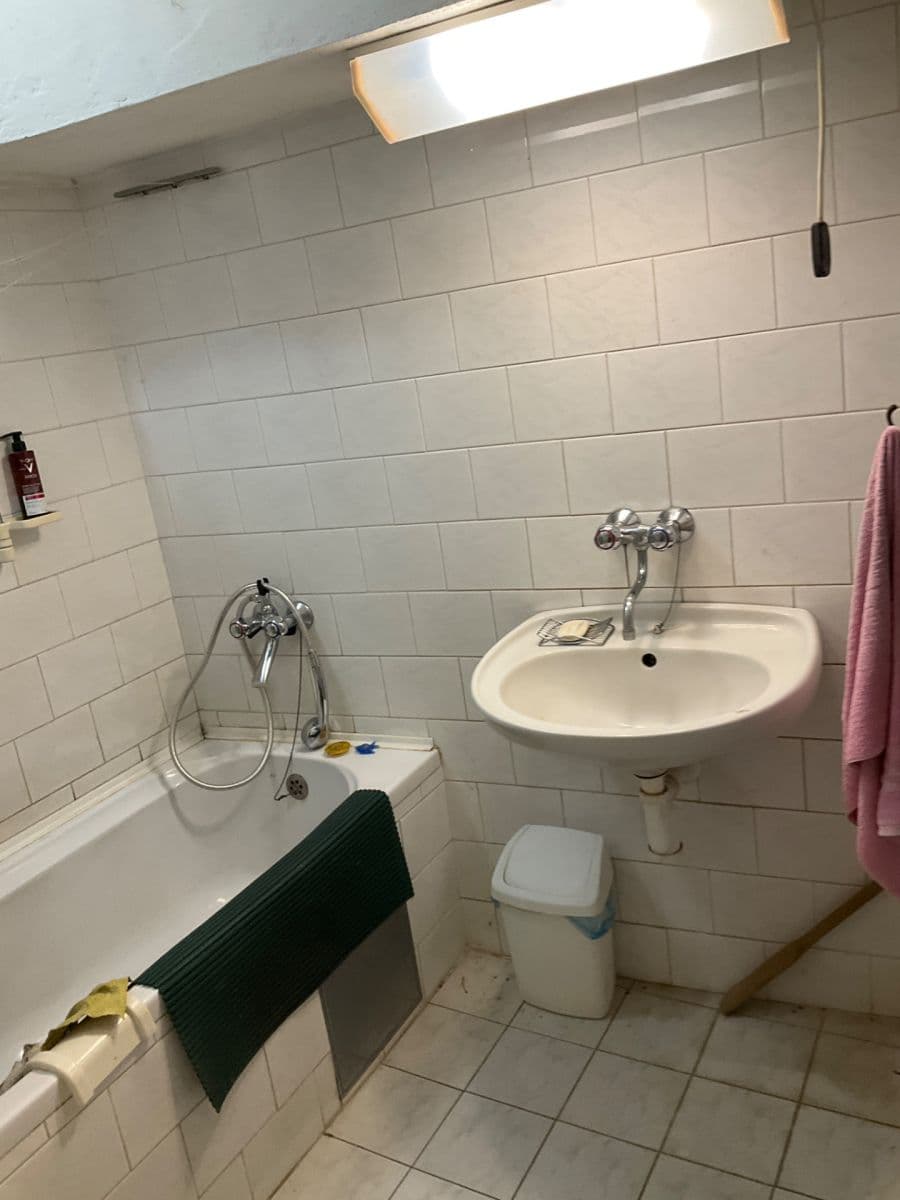 Prodej domu 160 m², pozemek 700 m², Pod Farou, Strmilov, Jihočeský kraj Prodej domu 160 m², pozemek 700 m², Pod Farou, Strmilov, Jihočeský kraj