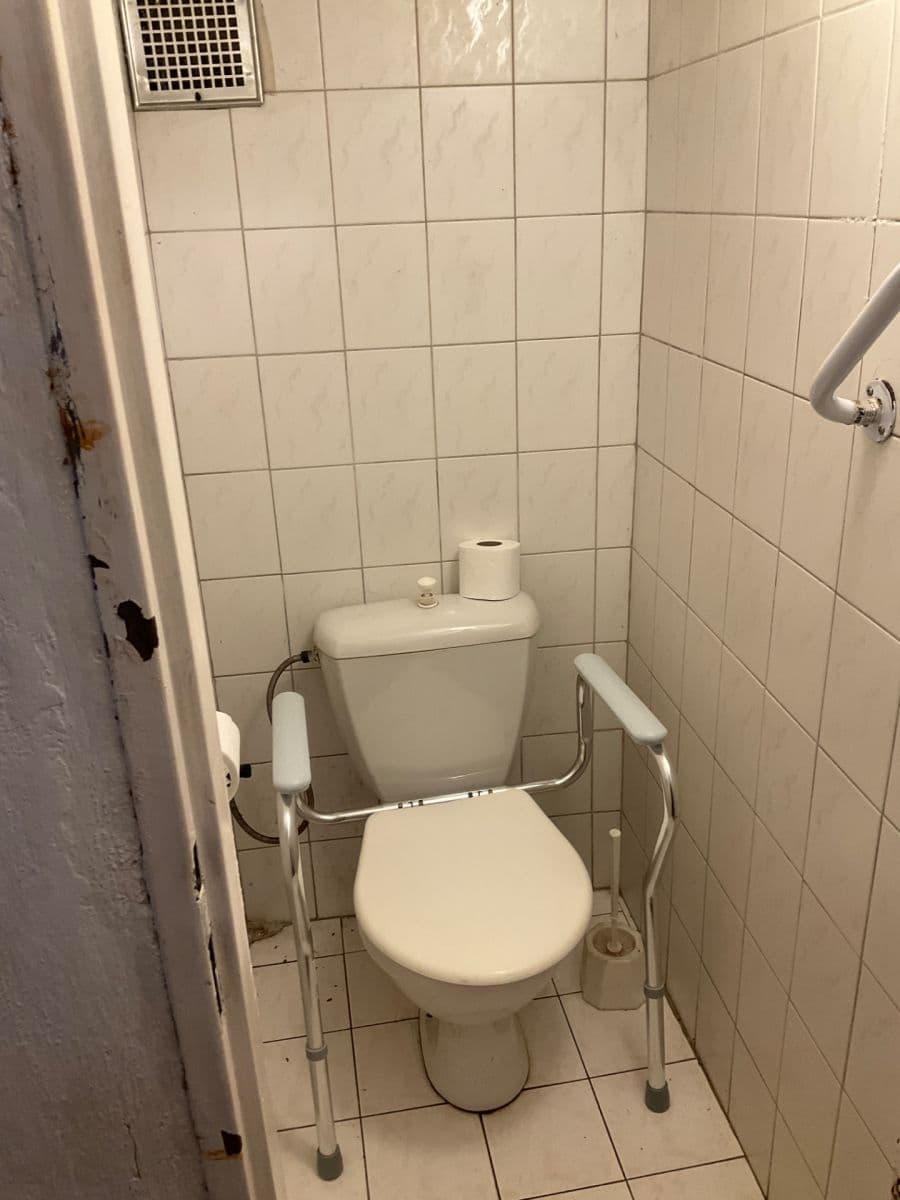Prodej domu 160 m², pozemek 700 m², Pod Farou, Strmilov, Jihočeský kraj Prodej domu 160 m², pozemek 700 m², Pod Farou, Strmilov, Jihočeský kraj