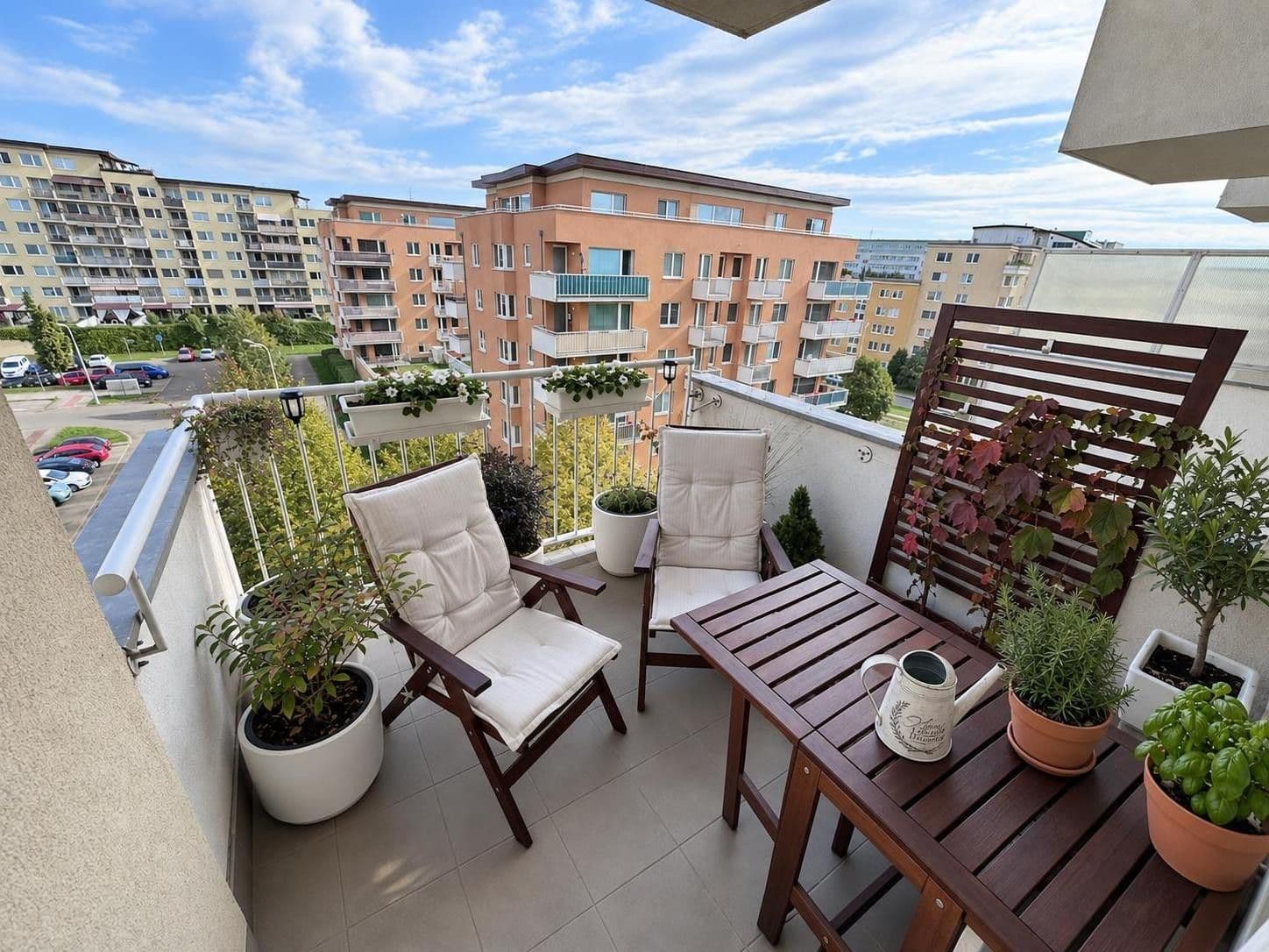 Pronájem bytu 2+kk 60 m², Dusíkova, Brno, Jihomoravský kraj Pronájem bytu 2+kk 60 m², Dusíkova, Brno, Jihomoravský kraj
