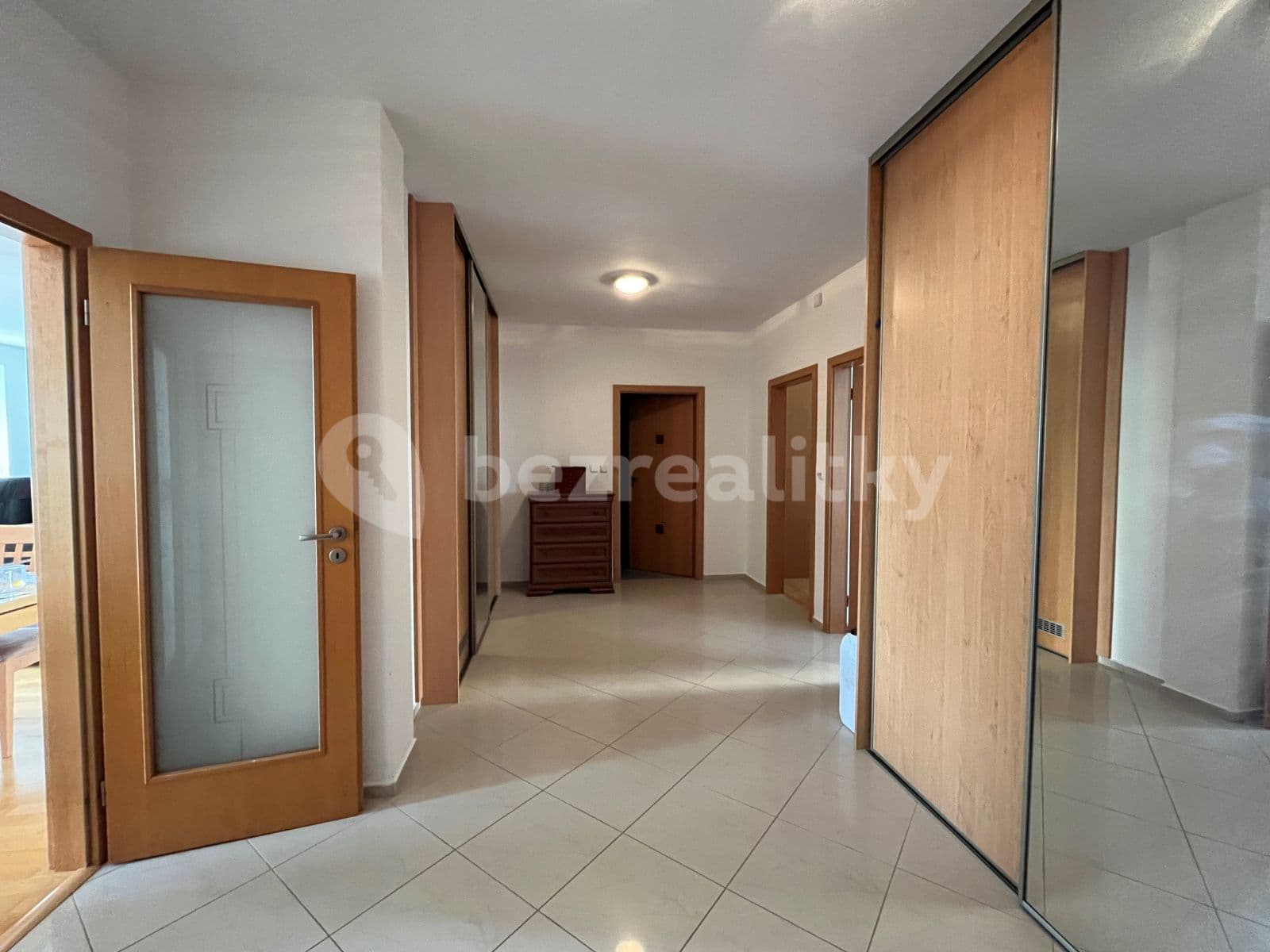 Pronájem bytu 4+kk 110 m², Azurová, Brno, Jihomoravský kraj Pronájem bytu 4+kk 110 m², Azurová, Brno, Jihomoravský kraj