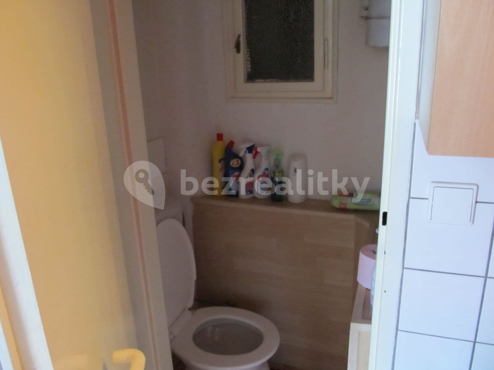Pronájem bytu 2+1 38 m², Sámova, Praha, Praha Pronájem bytu 2+1 38 m², Sámova, Praha, Praha