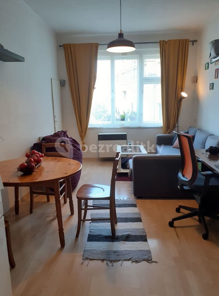 Pronájem bytu 2+1 38 m², Sámova, Praha, Praha Pronájem bytu 2+1 38 m², Sámova, Praha, Praha