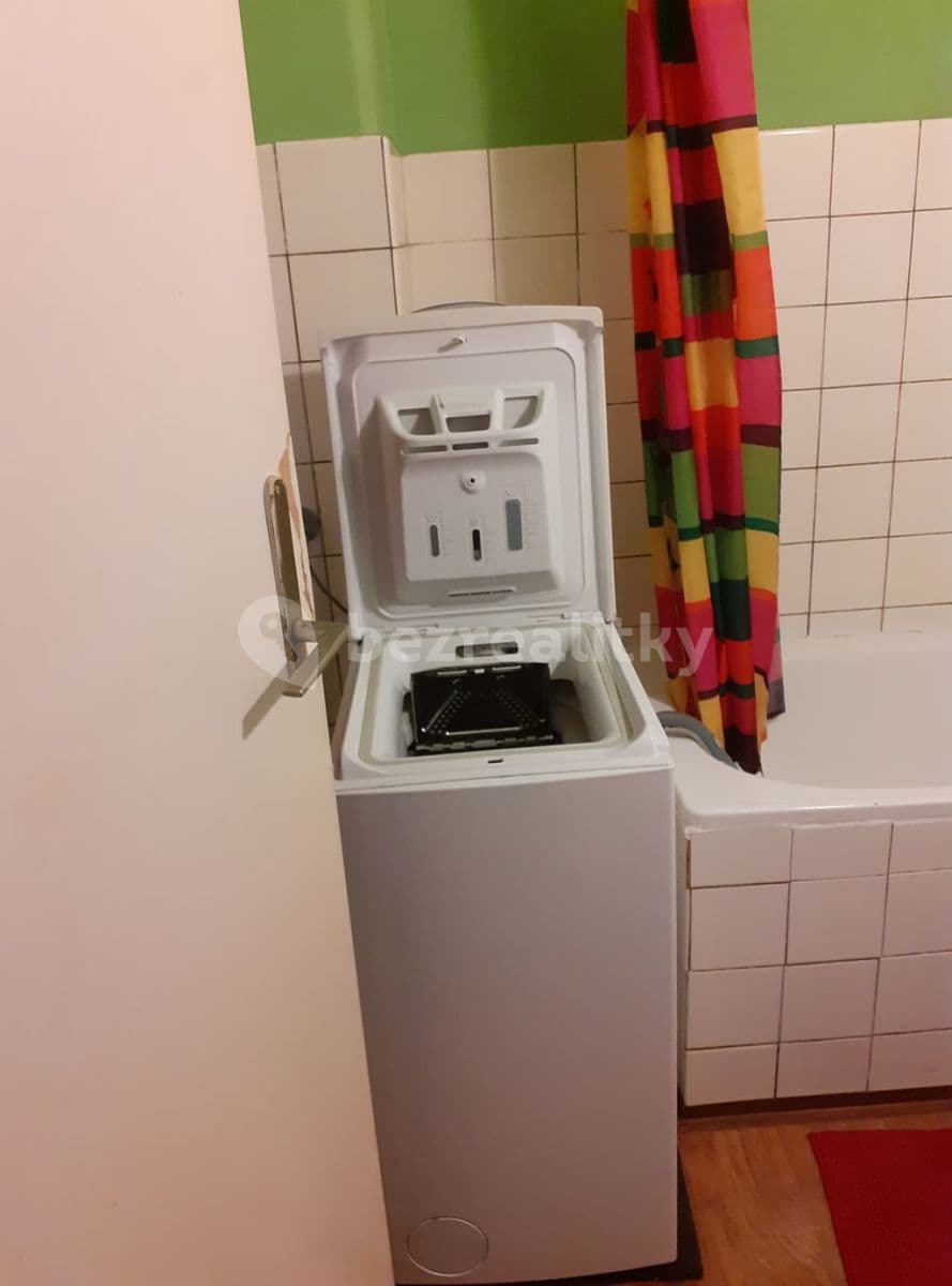 Pronájem bytu 2+1 38 m², Sámova, Praha, Praha Pronájem bytu 2+1 38 m², Sámova, Praha, Praha