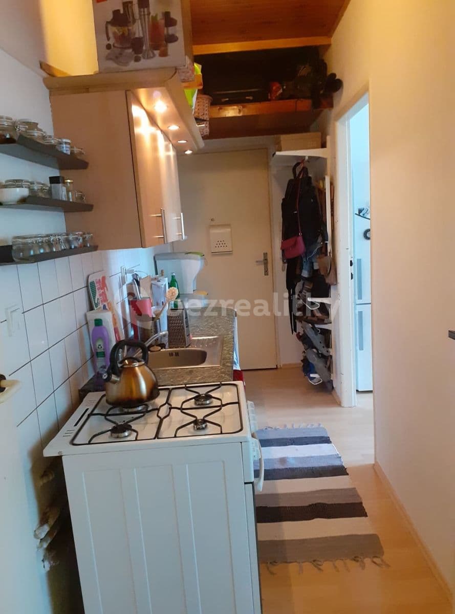 Pronájem bytu 2+1 38 m², Sámova, Praha, Praha Pronájem bytu 2+1 38 m², Sámova, Praha, Praha