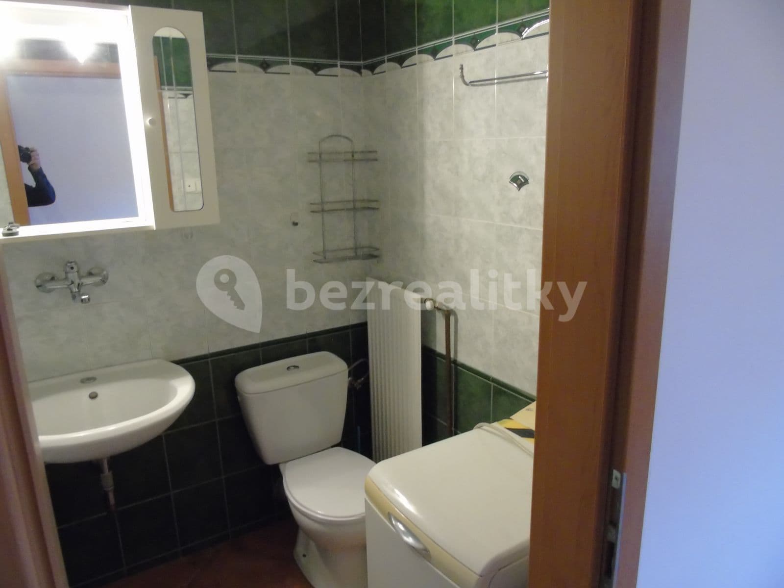 Pronájem bytu 1+1 48 m², Gutova, Praha, Praha Pronájem bytu 1+1 48 m², Gutova, Praha, Praha