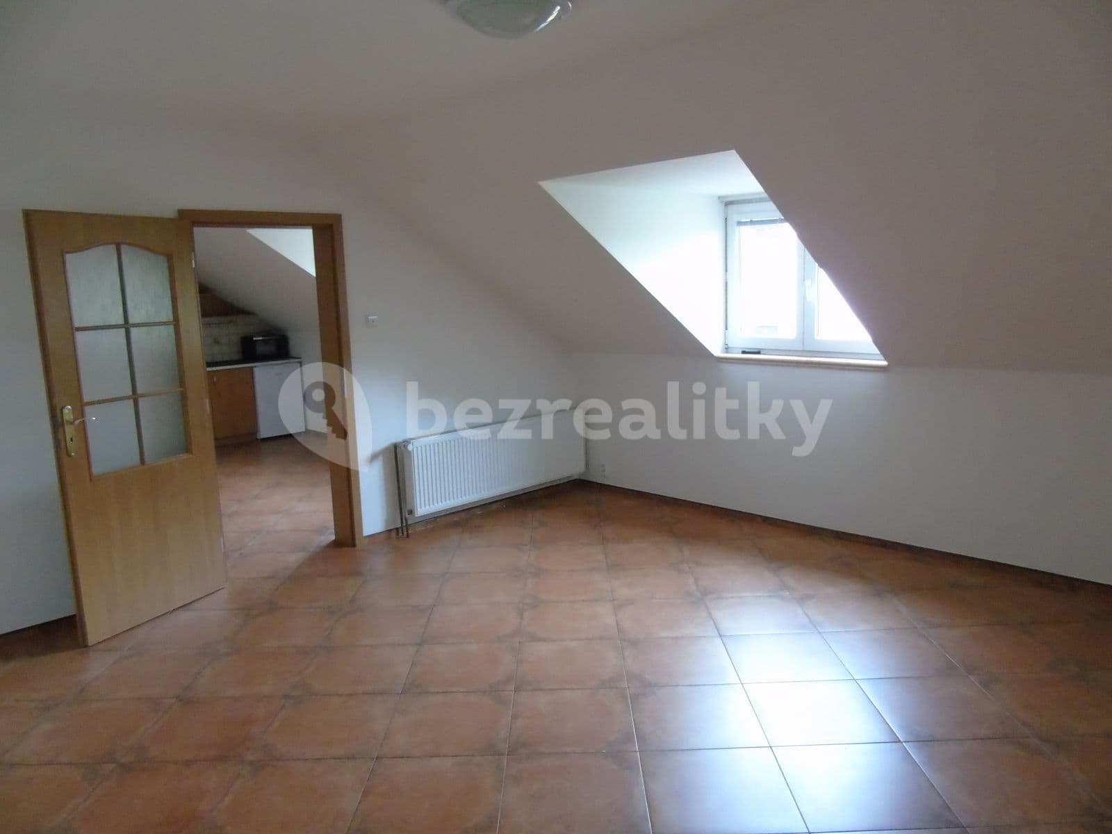Pronájem bytu 1+1 48 m², Gutova, Praha, Praha Pronájem bytu 1+1 48 m², Gutova, Praha, Praha