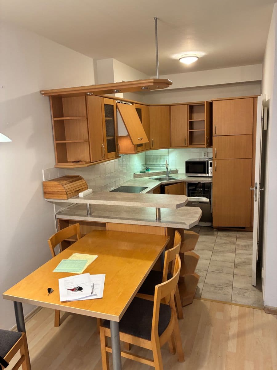 Pronájem bytu 2+kk 55 m², Musílkova, Praha, Praha Pronájem bytu 2+kk 55 m², Musílkova, Praha, Praha