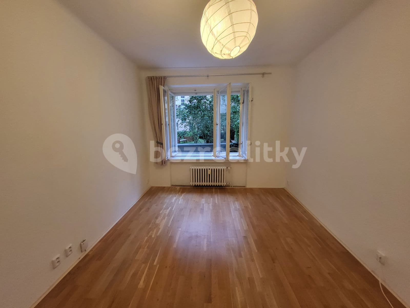 Pronájem bytu Garsoniéra 23 m², U smaltovny, Praha, Praha Pronájem bytu Garsoniéra 23 m², U smaltovny, Praha, Praha