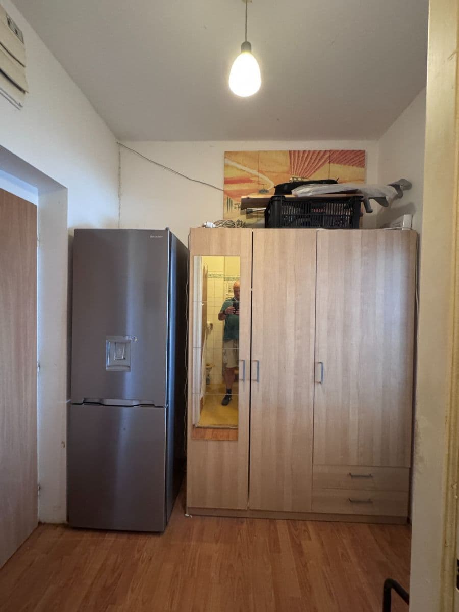 Pronájem bytu Garsoniéra 38 m², K Sídlišti, Tmaň, Středočeský kraj Pronájem bytu Garsoniéra 38 m², K Sídlišti, Tmaň, Středočeský kraj