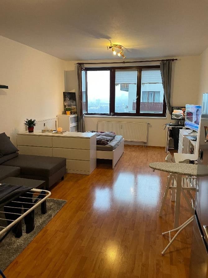 Pronájem bytu 1+kk 37 m², Na Slatince, Praha, Praha Pronájem bytu 1+kk 37 m², Na Slatince, Praha, Praha