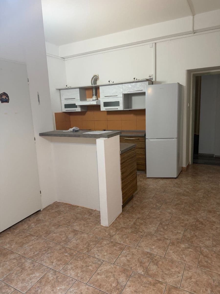 Pronájem bytu 2+1 70 m², Kandertova, Praha, Praha Pronájem bytu 2+1 70 m², Kandertova, Praha, Praha