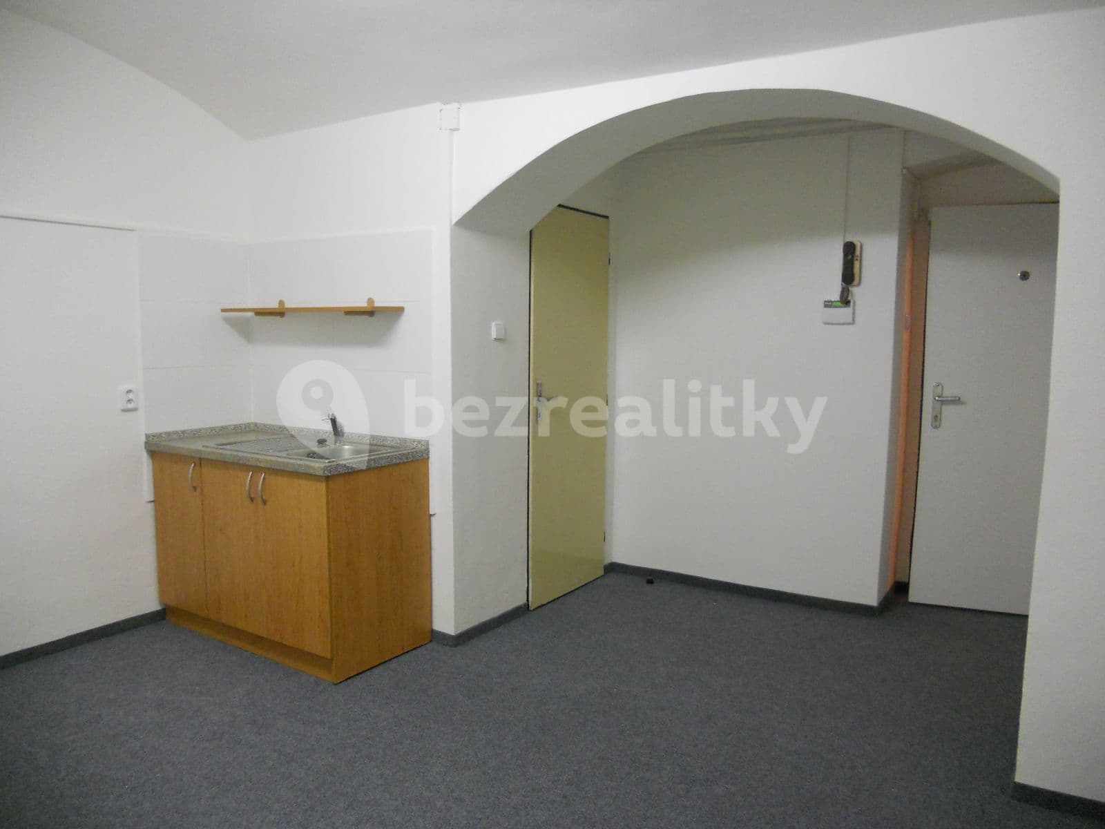 Pronájem kanceláře 48 m², Korunovační, Praha, Praha Pronájem kanceláře 48 m², Korunovační, Praha, Praha