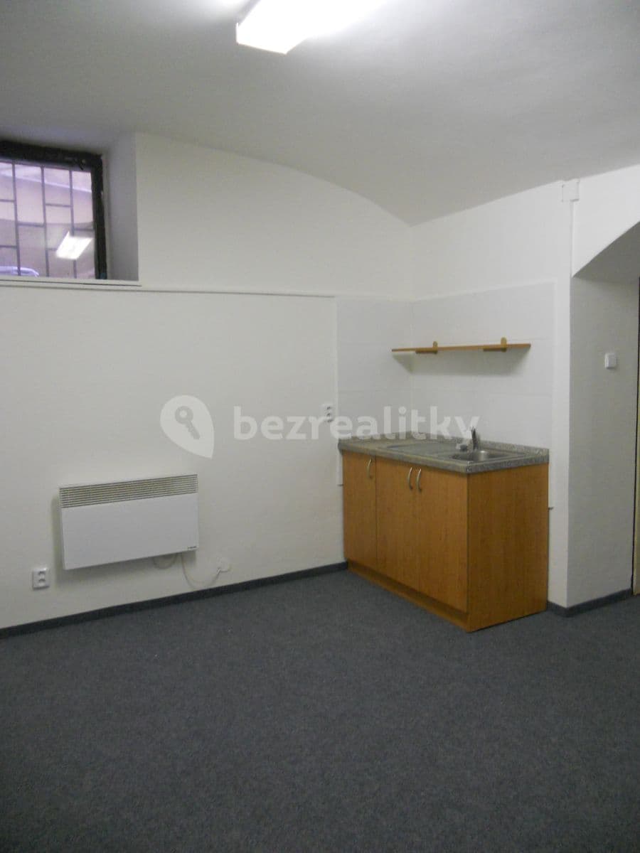 Pronájem kanceláře 48 m², Korunovační, Praha, Praha Pronájem kanceláře 48 m², Korunovační, Praha, Praha