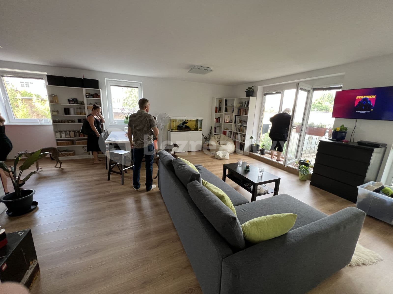 Pronájem bytu 1+kk 69 m², Na Harfě, Praha, Praha Pronájem bytu 1+kk 69 m², Na Harfě, Praha, Praha