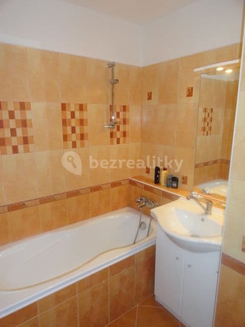 Pronájem bytu 2+kk 47 m², Poljanovova, Praha, Praha Pronájem bytu 2+kk 47 m², Poljanovova, Praha, Praha