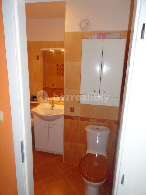 Pronájem bytu 2+kk 47 m², Poljanovova, Praha, Praha Pronájem bytu 2+kk 47 m², Poljanovova, Praha, Praha