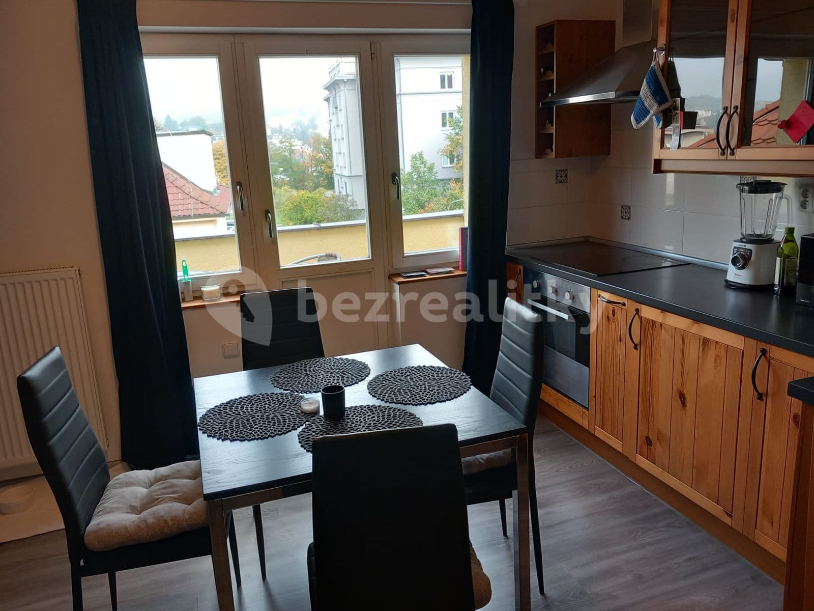 Pronájem bytu 1+1 55 m², Nad Popelkou, Praha, Praha Pronájem bytu 1+1 55 m², Nad Popelkou, Praha, Praha