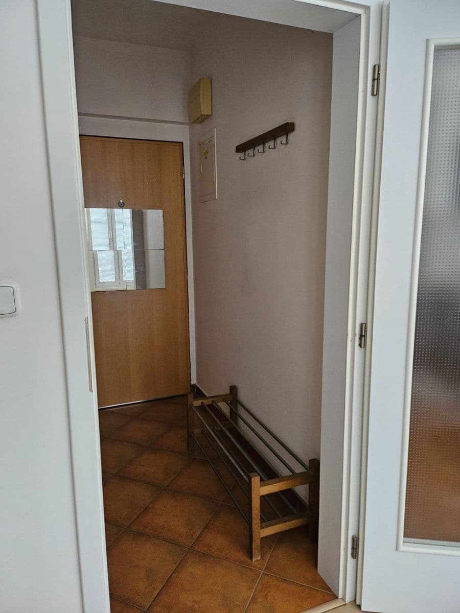 Pronájem bytu 2+kk 42 m², Raichlova, Praha, Praha Pronájem bytu 2+kk 42 m², Raichlova, Praha, Praha